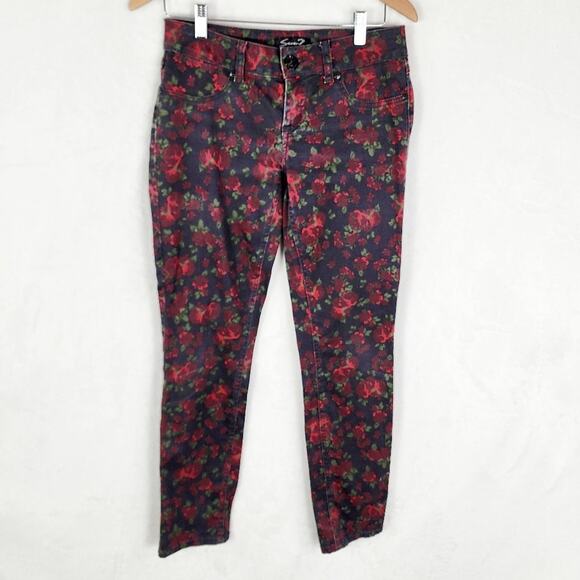 Seven7 Skinny Jeans Women 4 Red Floral Rose on Black Patterned Stretch Jeans - Picture 2 of 10